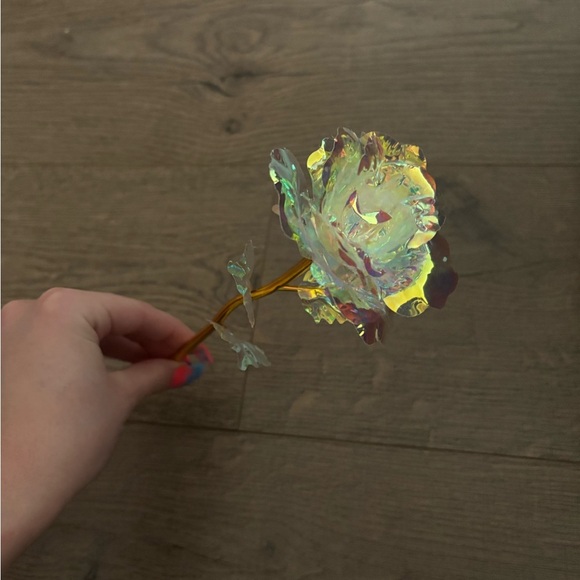 Fake rose​ - Picture 2 of 3